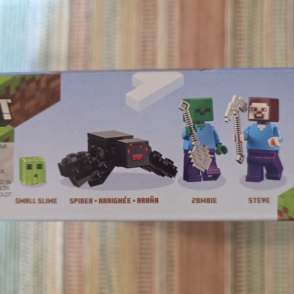 LEGO Minecraft The "Abandoned" Mine Set 21166 - Picture 5 of 6